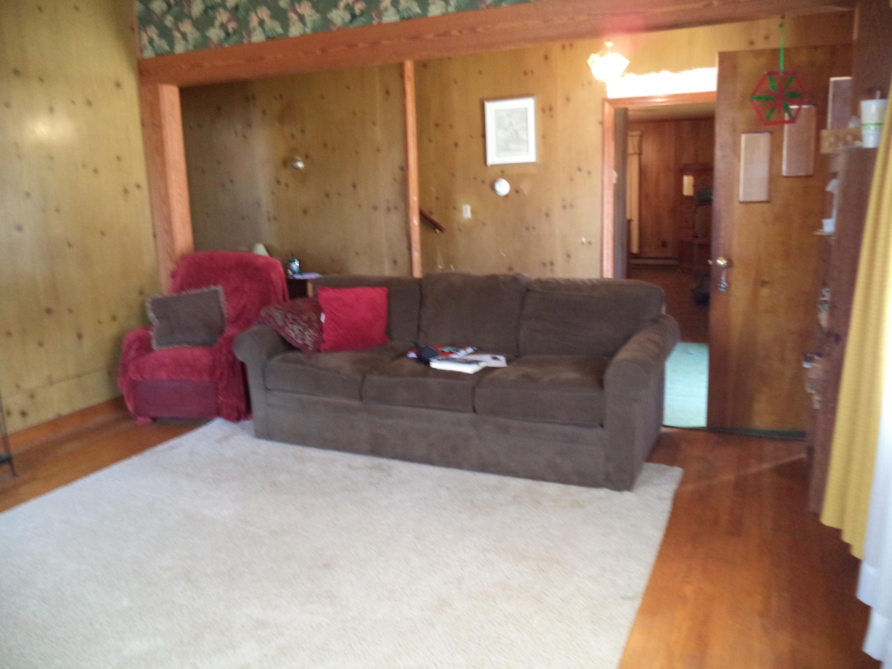 325 Newtown Road Buchanan, VA 24066 - Photo 13 of 39 Living Room