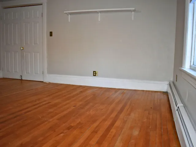 $2,250 | 96 East Broadway, Unit A, Derry, NH 03038