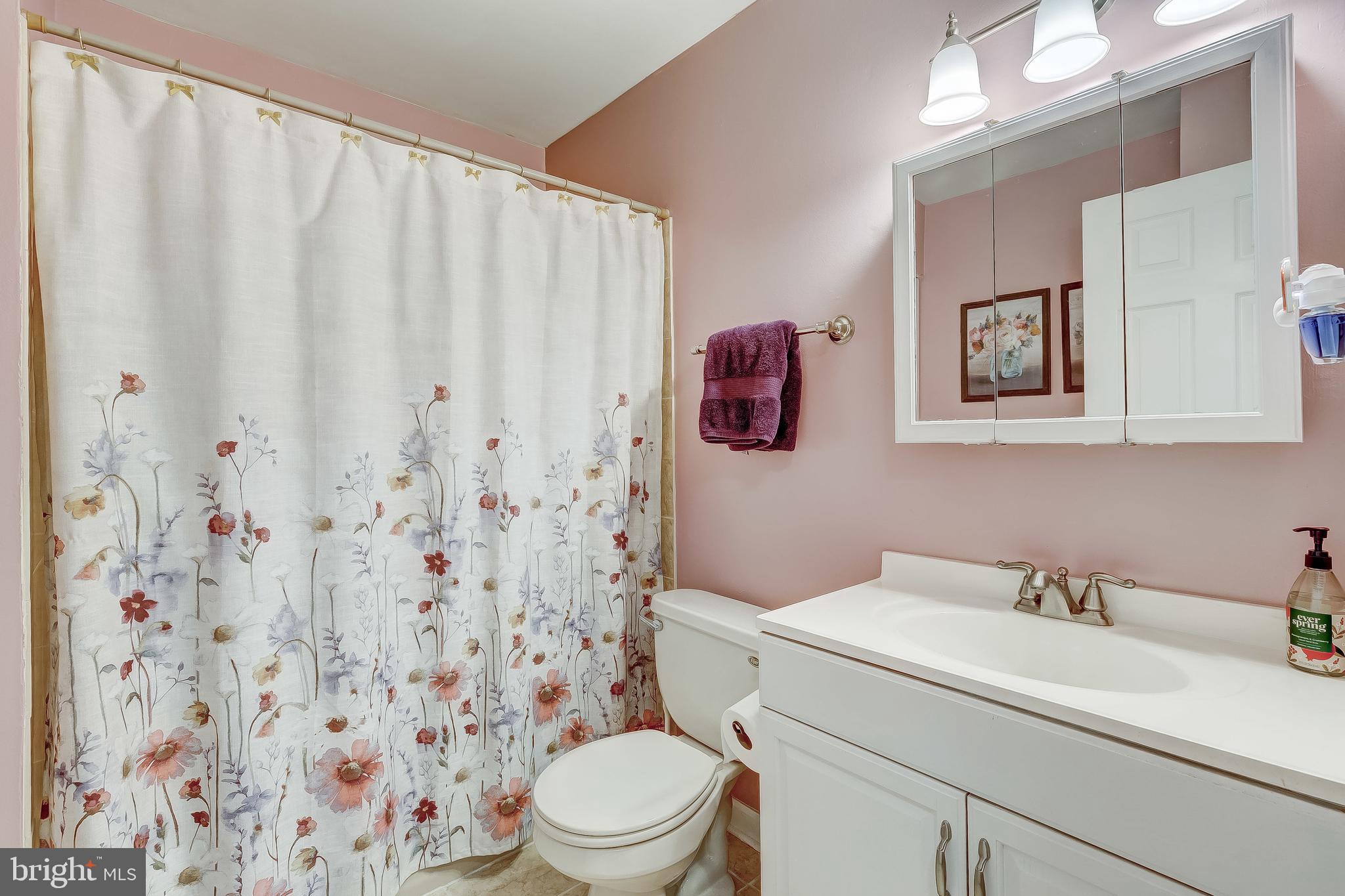 2125 Round Hill Road Fallston, MD 21047 - Photo 16 of 32