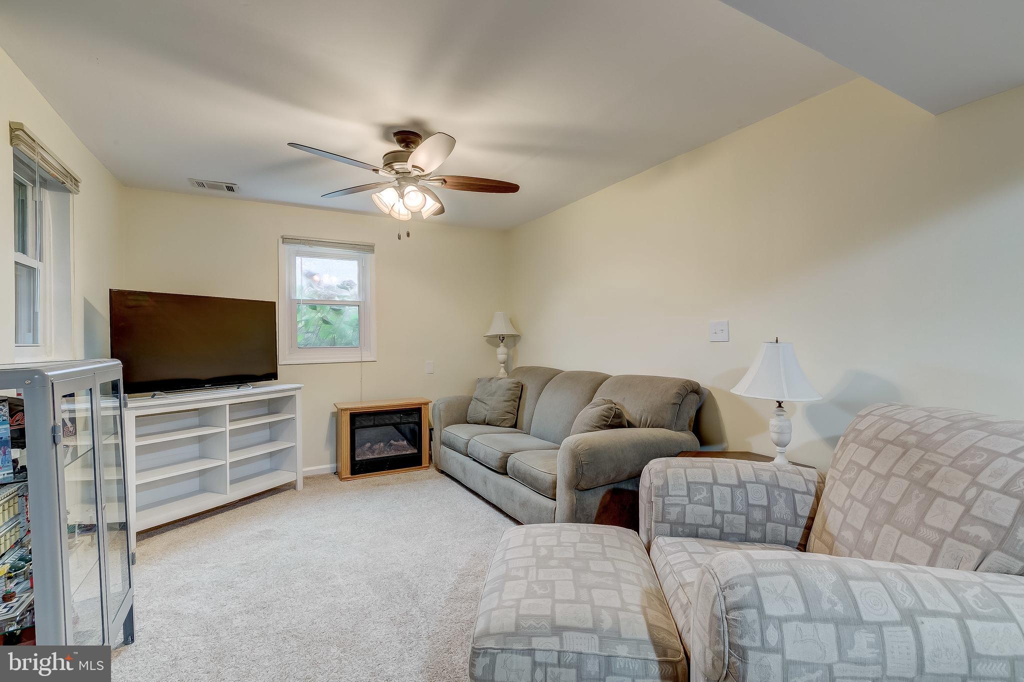 2125 Round Hill Road Fallston, MD 21047 - Photo 6 of 32 Living room