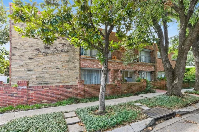 $215,000 | 1508 Constantinople Street, Unit 12, New Orleans, LA 70115