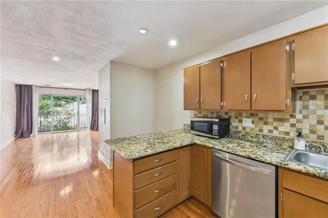 $215,000 | 1508 Constantinople Street, Unit 12, New Orleans, LA 70115