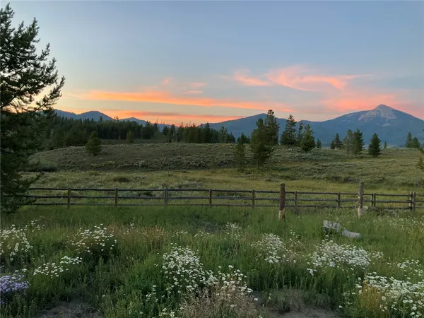 $1,485,000 | 23628 County Road 62, Clark, CO 80428