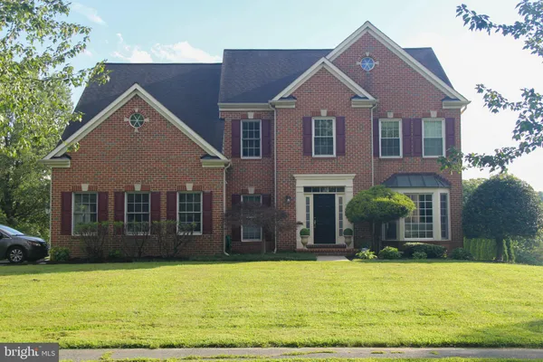 $969,999 | 9915 Ritchie Drive, Ijamsville, MD 21754