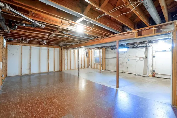 $189,000 | 409 Corral Drive, Belton, MO 64012