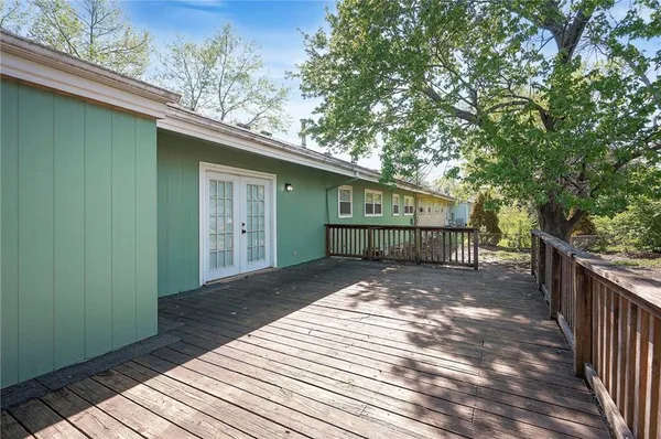 $189,000 | 409 Corral Drive, Belton, MO 64012
