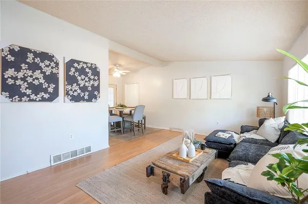 $189,000 | 409 Corral Drive, Belton, MO 64012