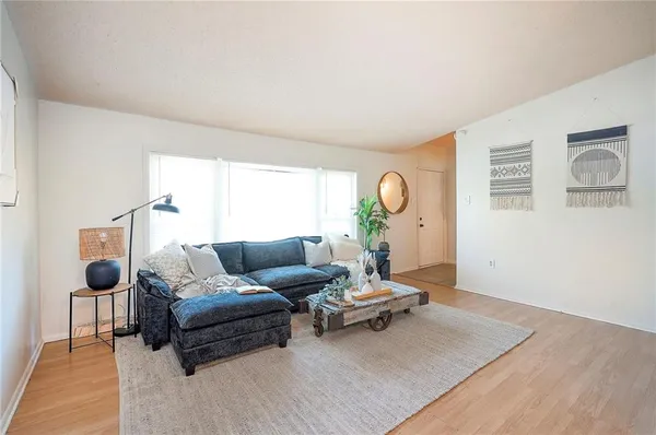 $189,000 | 409 Corral Drive, Belton, MO 64012