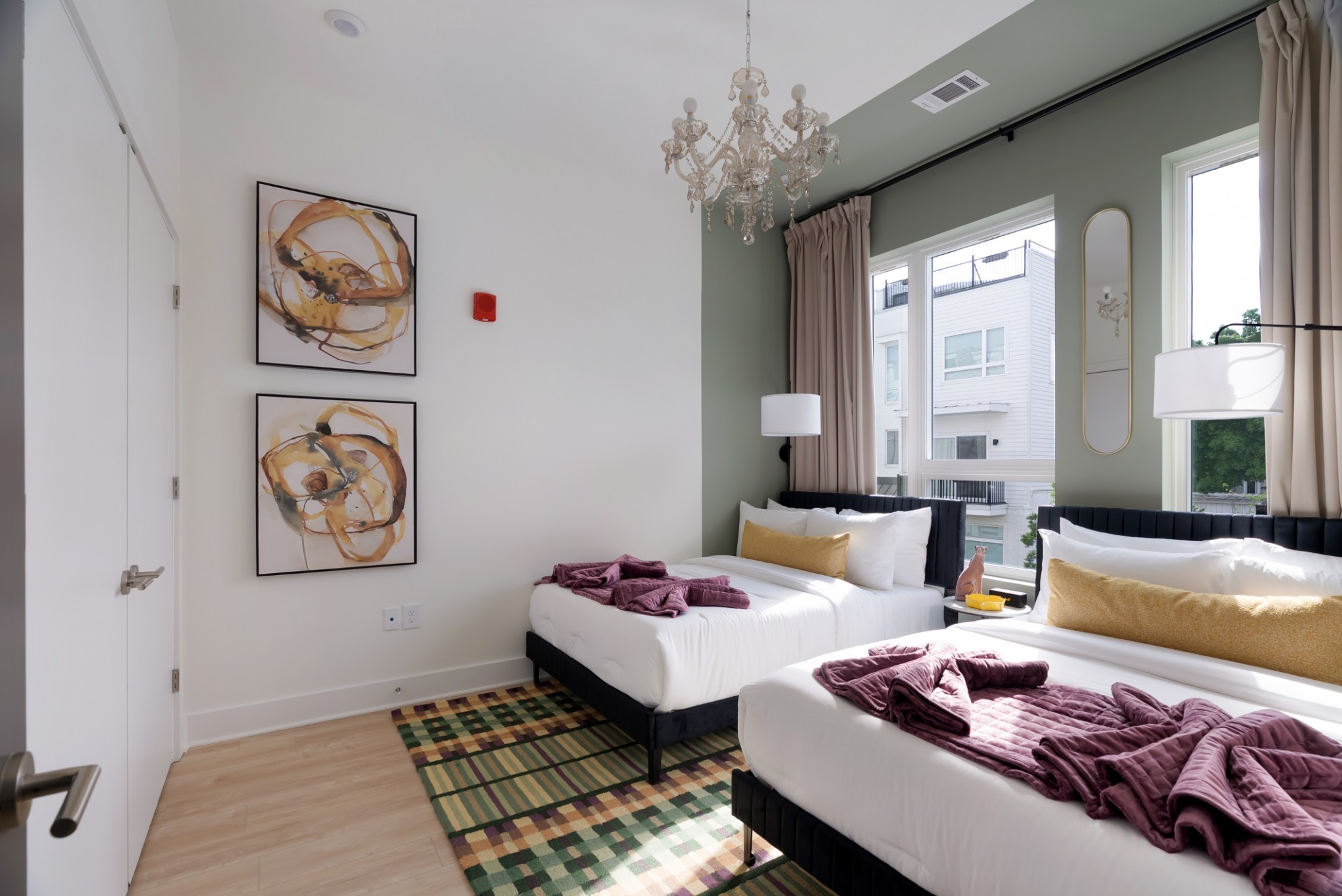 1310 Lischey Avenue, Unit 101 Nashville, TN 37207 - Photo 18 of 32 a bedroom with furniture and a rug