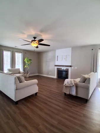 $2,600 | 309 Palmetto Glen Drive, Myrtle Beach, SC 29588