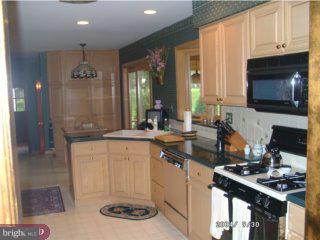 6 Manor View Circle Malvern, PA 19355 - Photo 2 of 6