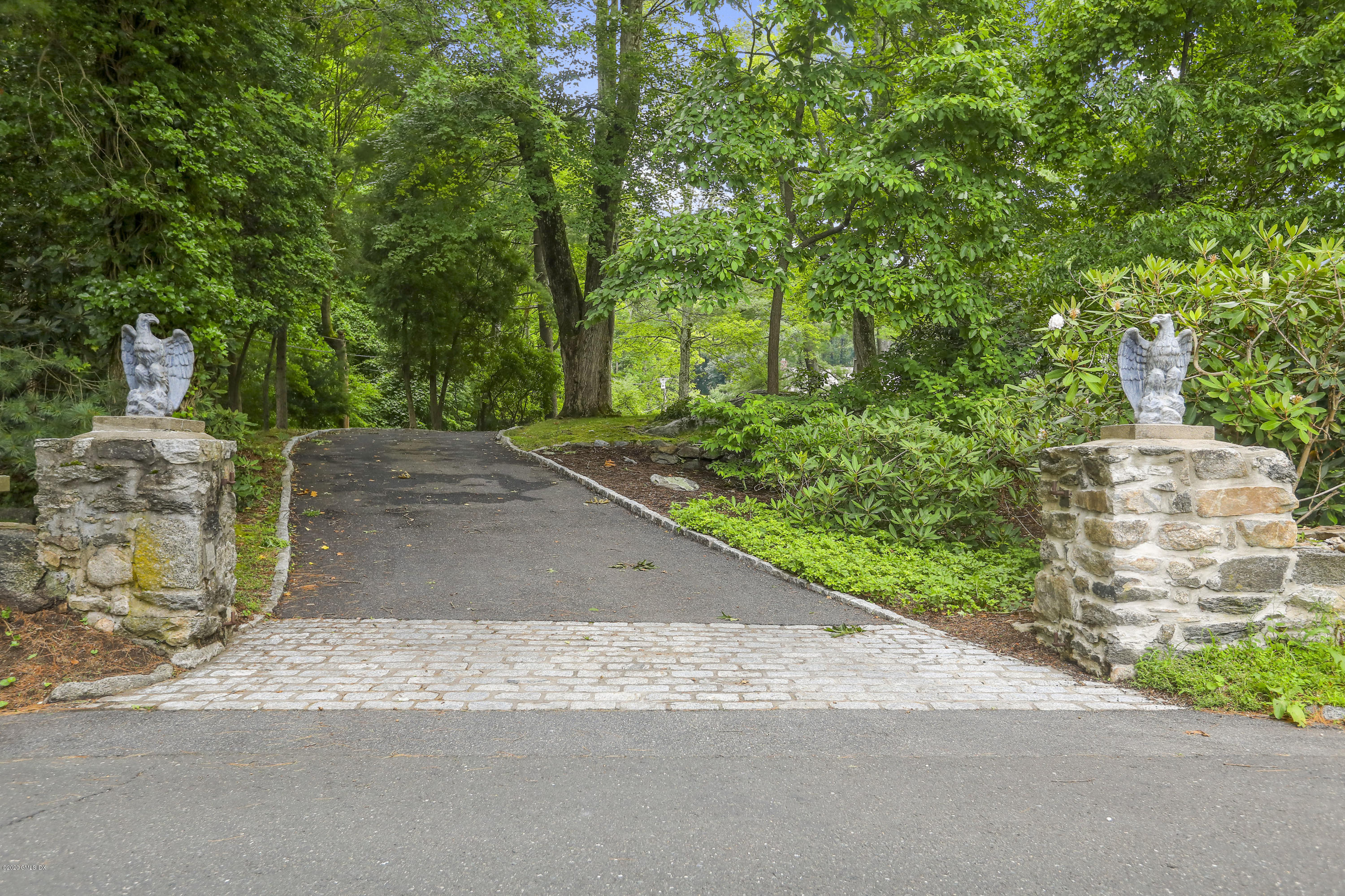 155 Clapboard Ridge Road Greenwich, CT 06831 - Photo 2 of 24
