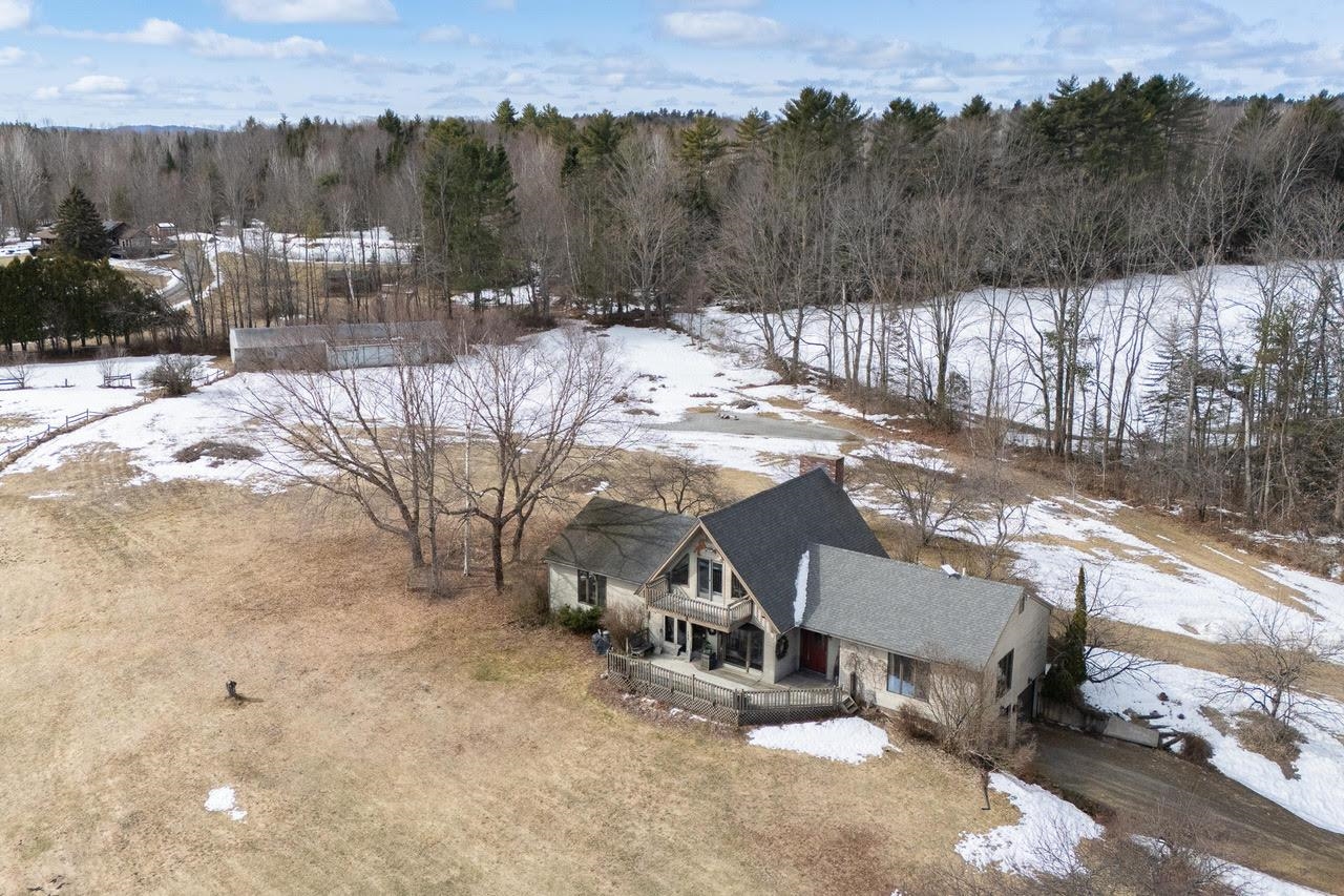 462 Goshen Road East Bradford, VT 05033 - Photo 6 of 37