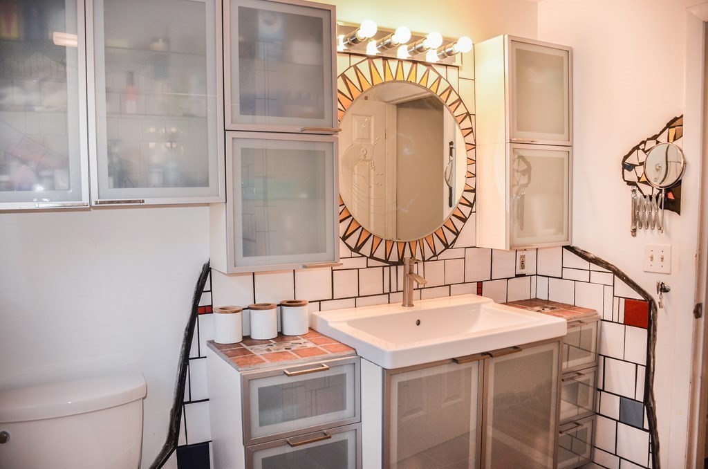 23 Laurel Drive Hudson, MA 01749 - Photo 32 of 40