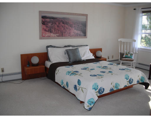 3 Wadsworth Road Shrewsbury, MA 01545 - Photo 11 of 21 Gallery Image 11