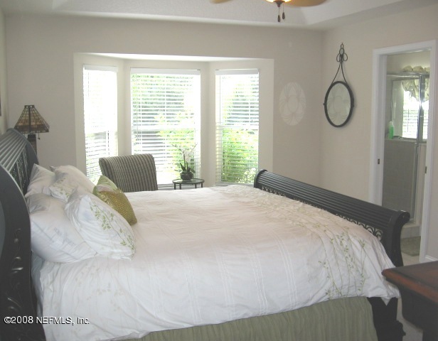 1221 Paradise Pond Road St. Augustine, FL 32092 - Photo 2 of 10 Master bedroom