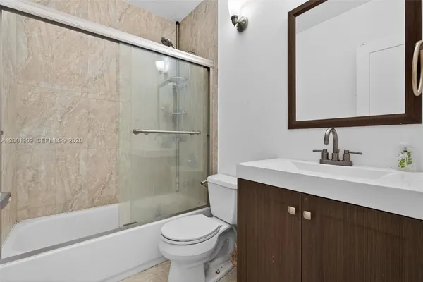 $4,700 | 2940 Southwest 25th Terrace, Miami, FL 33133