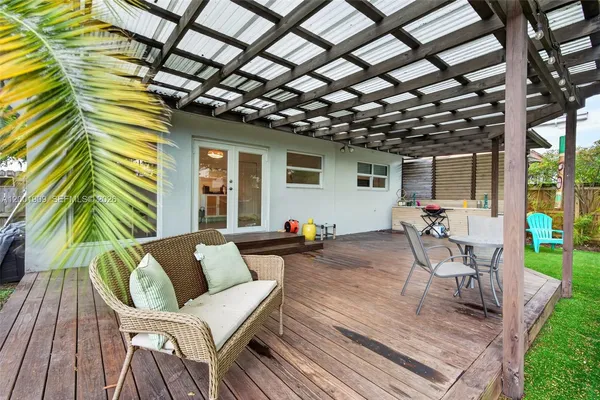 $4,700 | 2940 Southwest 25th Terrace, Miami, FL 33133