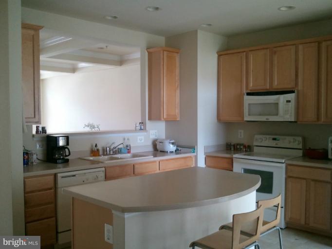 1119 Gaither Road Rockville, MD 20850 - Photo 17 of 25 Kitchen