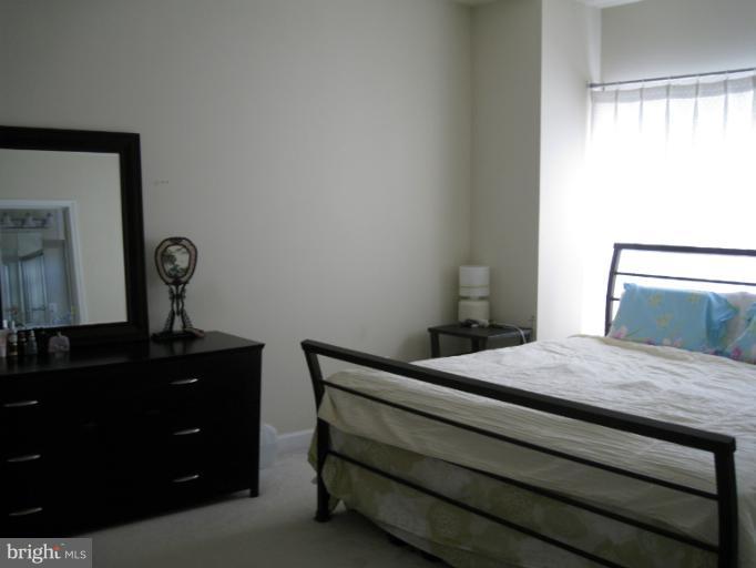 1119 Gaither Road Rockville, MD 20850 - Photo 22 of 25 Bedroom (Master)