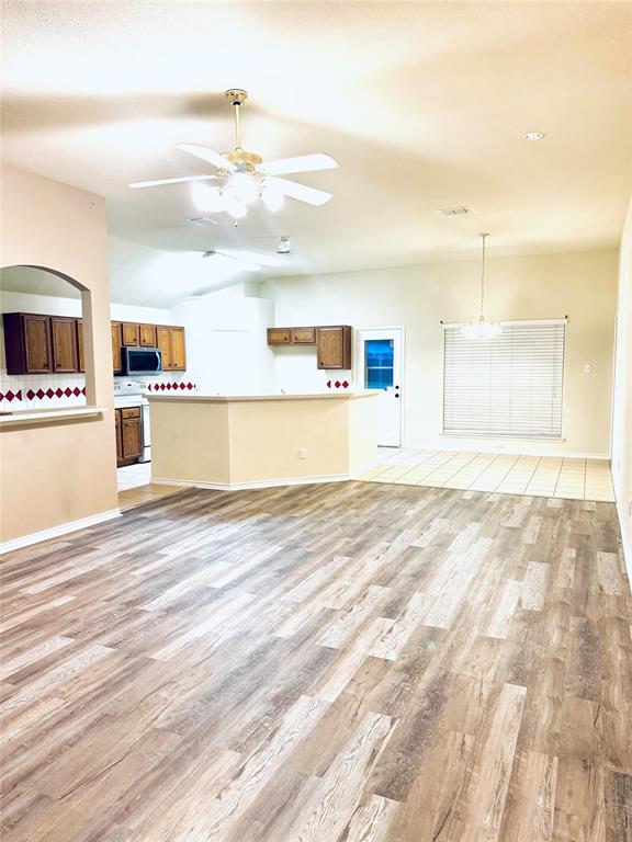 3713 Fiscal Court Fort Worth, TX 76244 - Photo 10 of 25