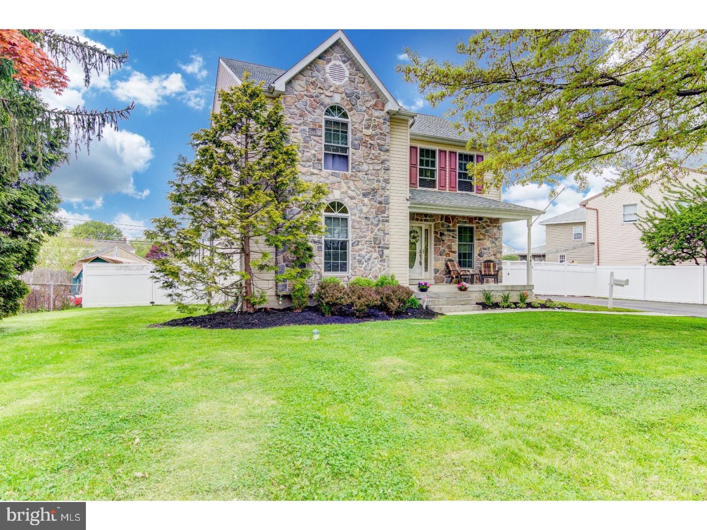 901 Fairview Road Swarthmore, PA 19081 - Photo 2 of 25