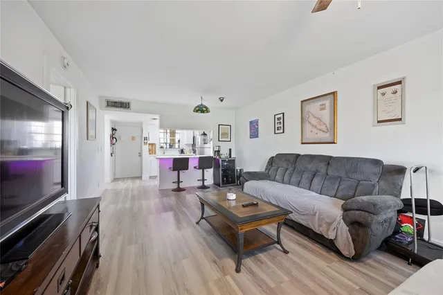 $222,000 | 6332 La Costa Drive, Unit B, Boca Raton, FL 33433