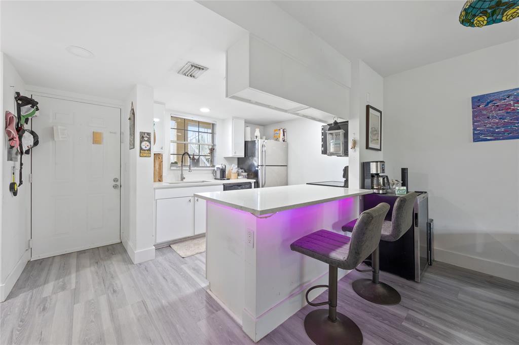 6332 La Costa Drive, Unit B Boca Raton, FL 33433 - Photo 4 of 13