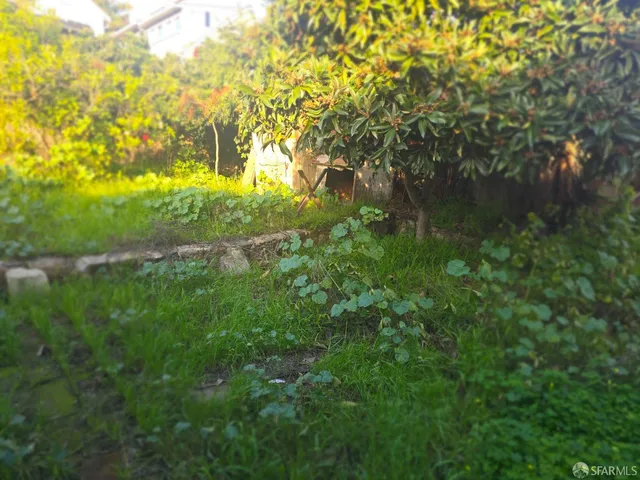 $425,000 | 8336 Ney Avenue, Oakland, CA 94605