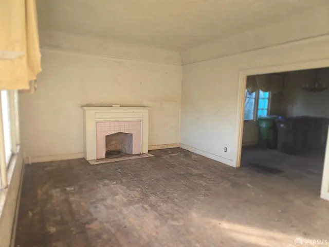 $425,000 | 8336 Ney Avenue, Oakland, CA 94605