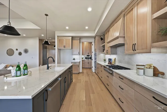 $1,349,900 | 20 East Shafer View Drive, Meridian, ID 83642