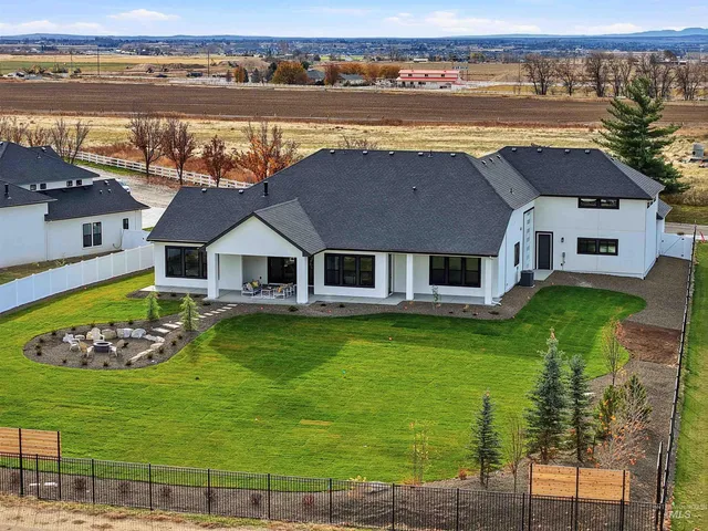 $1,349,900 | 20 East Shafer View Drive, Meridian, ID 83642
