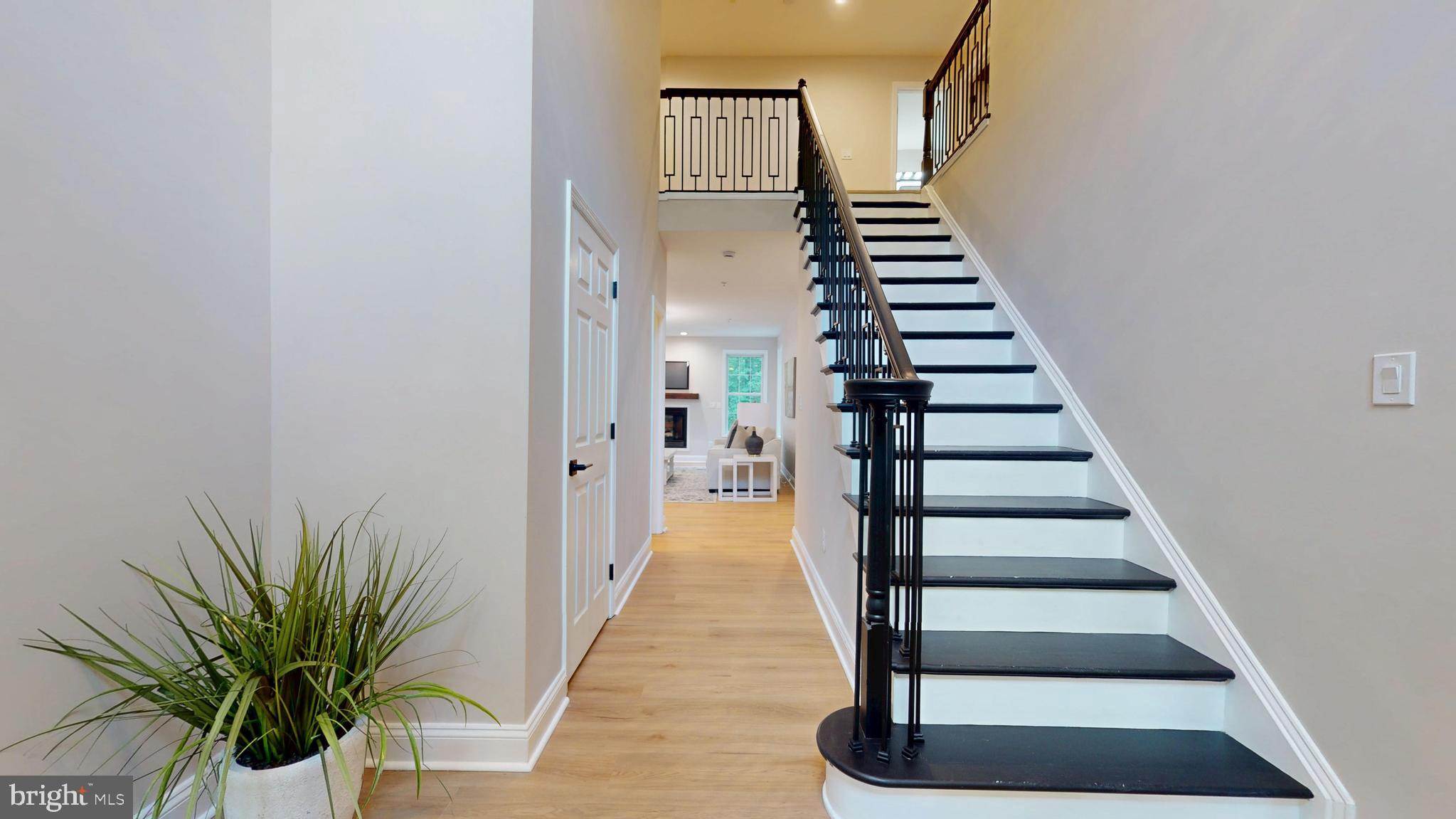 11901 Cross Rd Trail Brandywine, MD 20613 - Photo 24 of 86 Foyer