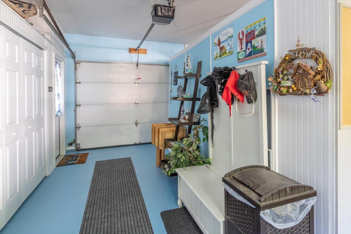 8 Mariners Reach Sullivan, ME 04664 - Photo 29 of 85 097-8 Mariners Reach Interiors-66