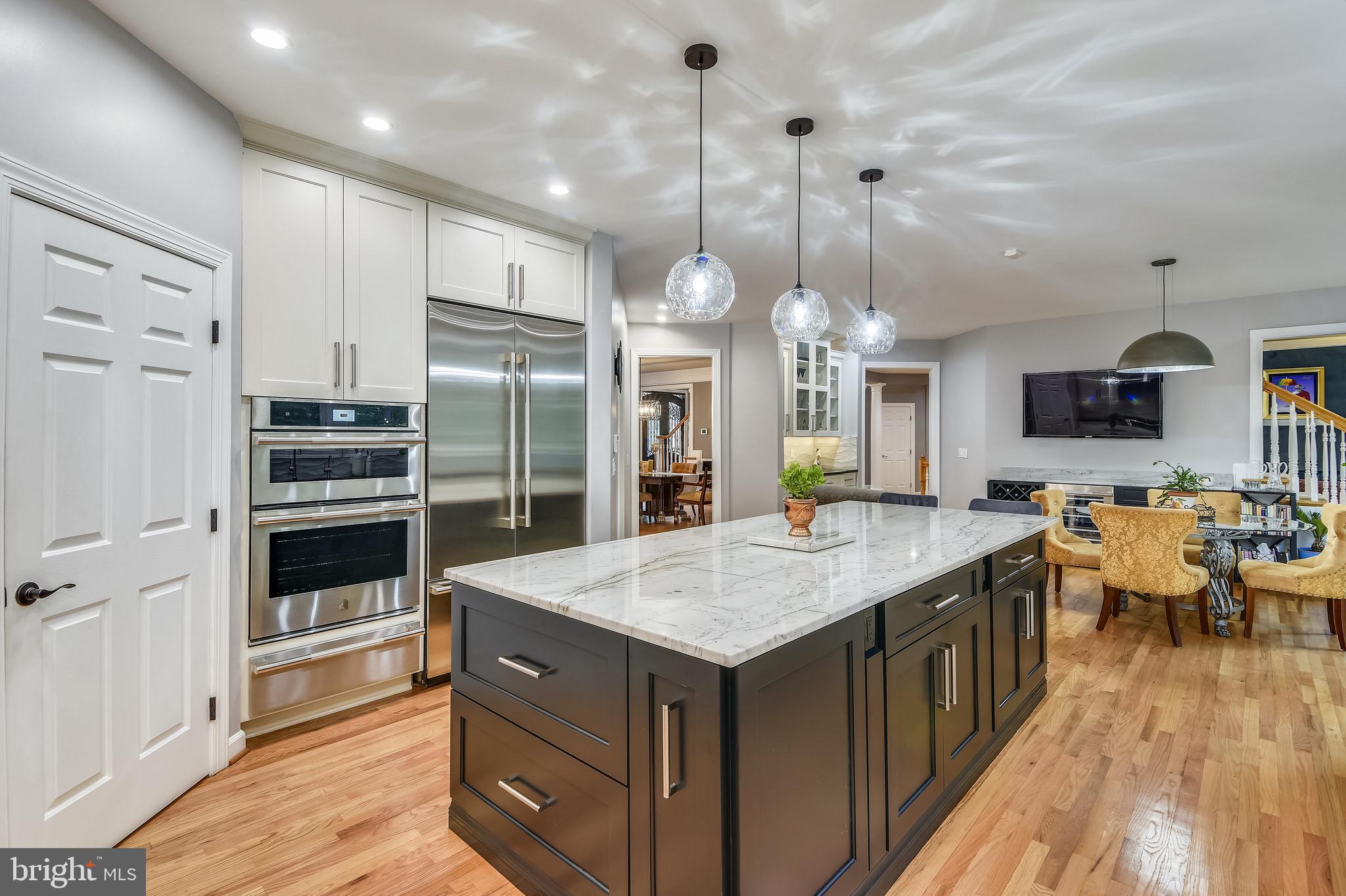 116 Chimney Ridge Place Sterling, VA 20165 - Photo 30 of 78 Gourmet's Dream - excellent workflow & storage