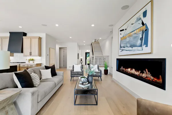 $2,395,000 | 2006 Shorewood Lane, Mound, MN 55364