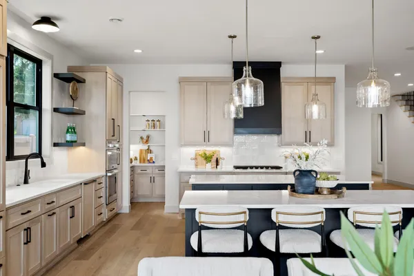 $2,395,000 | 2006 Shorewood Lane, Mound, MN 55364