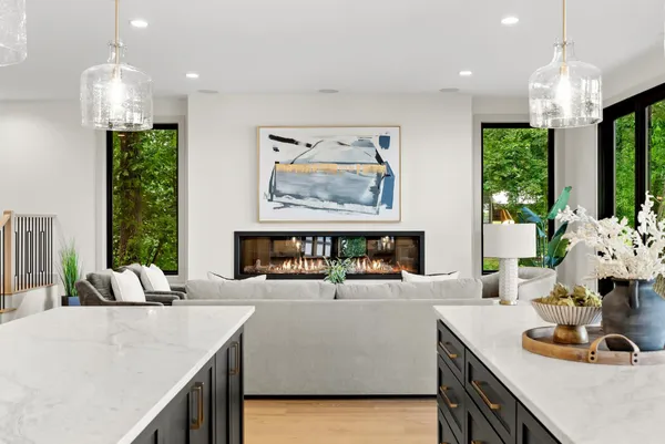 $2,395,000 | 2006 Shorewood Lane, Mound, MN 55364