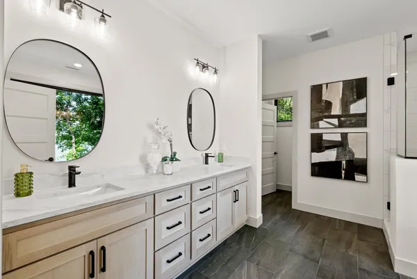 $2,395,000 | 2006 Shorewood Lane, Mound, MN 55364