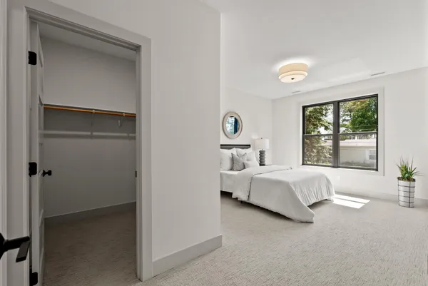 $2,395,000 | 2006 Shorewood Lane, Mound, MN 55364