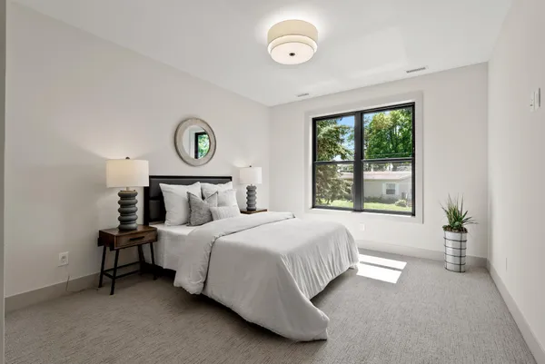 $2,395,000 | 2006 Shorewood Lane, Mound, MN 55364