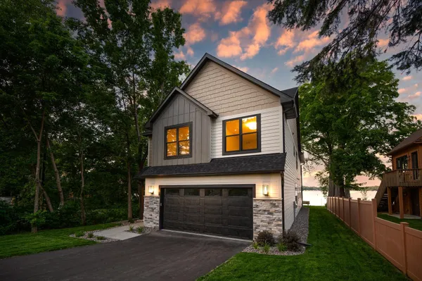 $2,395,000 | 2006 Shorewood Lane, Mound, MN 55364