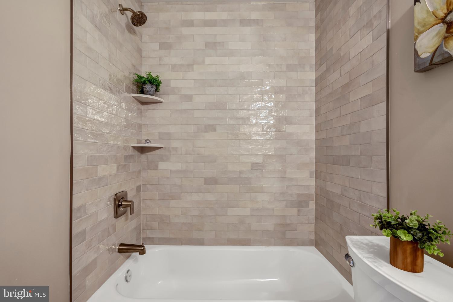 1308 Alderton Lane Silver Spring, MD 20906 - Photo 26 of 72 Bathroom
