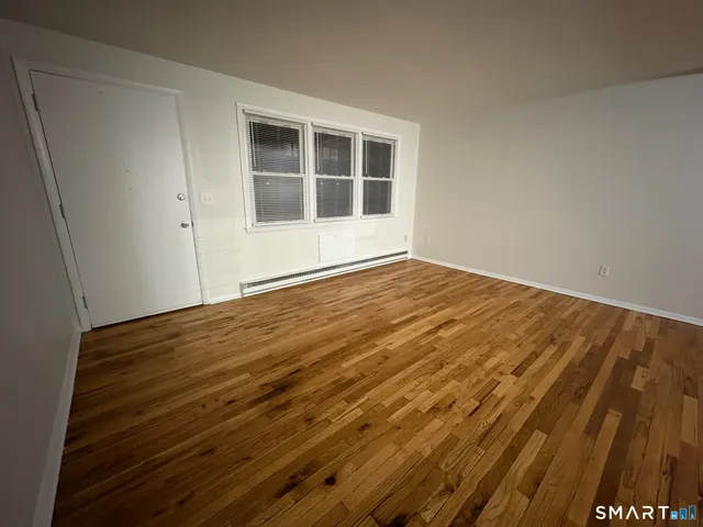 $1,990 | 43 Hiltbrand Road, Unit 28, Bristol, CT 06010