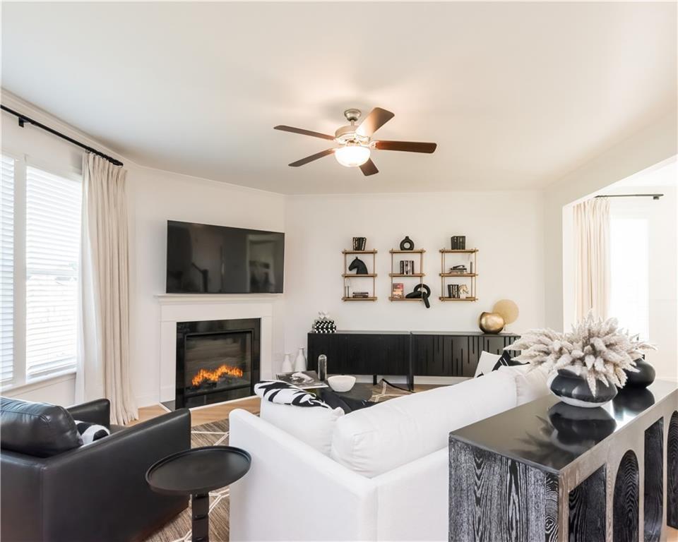 7255 Millbrae Walk Flowery Branch, GA 30542 - Photo 9 of 41