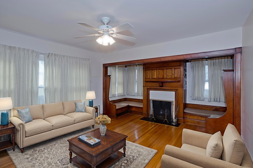 128 Maplewood Terrace Springfield, MA 01108 - Photo 18 of 40 a living room with furniture and a fireplace