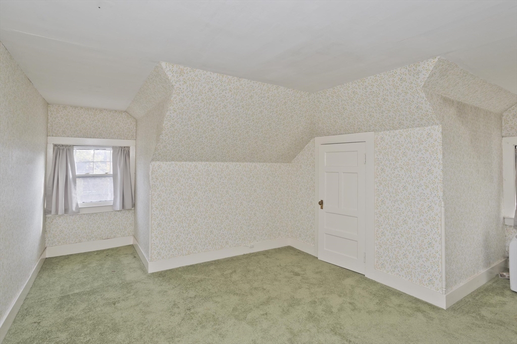 128 Maplewood Terrace Springfield, MA 01108 - Photo 38 of 40 a view of room