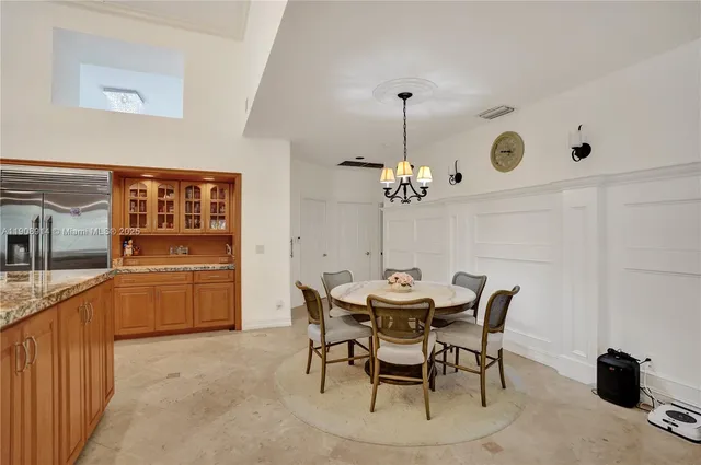 $8,500 | 21190 North Sweetwater Lane, Boca Raton, FL 33428