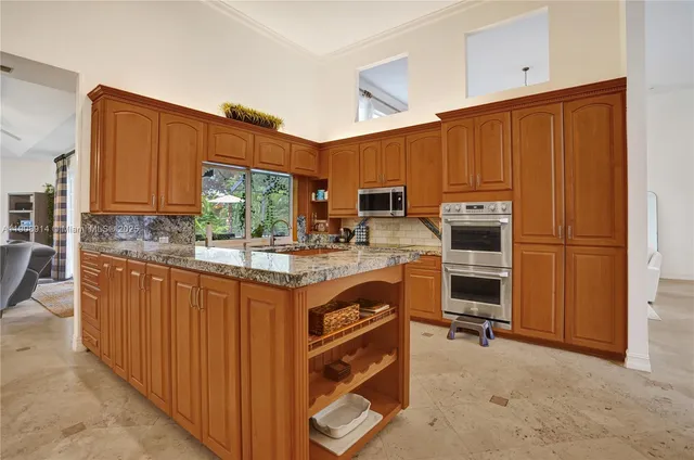 $8,500 | 21190 North Sweetwater Lane, Boca Raton, FL 33428