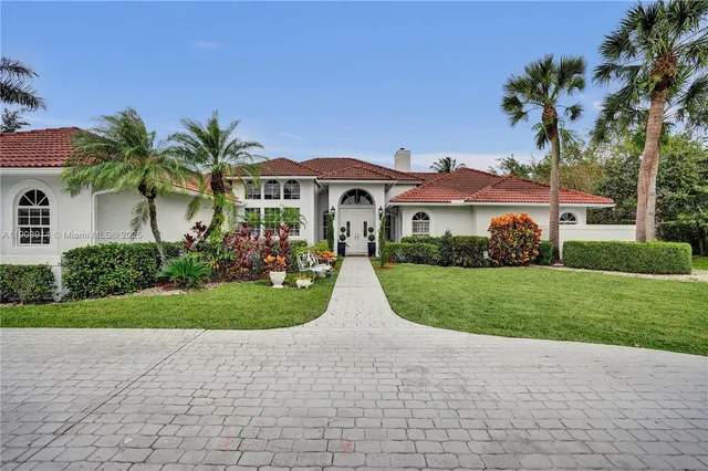 $8,500 | 21190 North Sweetwater Lane, Boca Raton, FL 33428